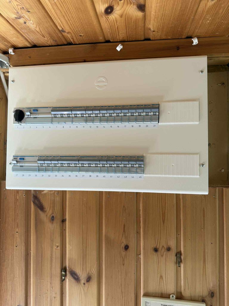 3dad4c37 2d22 4046 97d9 ea1cdeedbfac